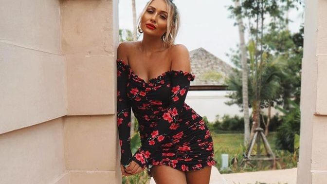 When trying to dress provocatively, where do you draw the line between looking classy and elegant as opposed to trashy?