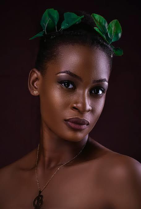 Can a woman be attractive if she has dark skin?