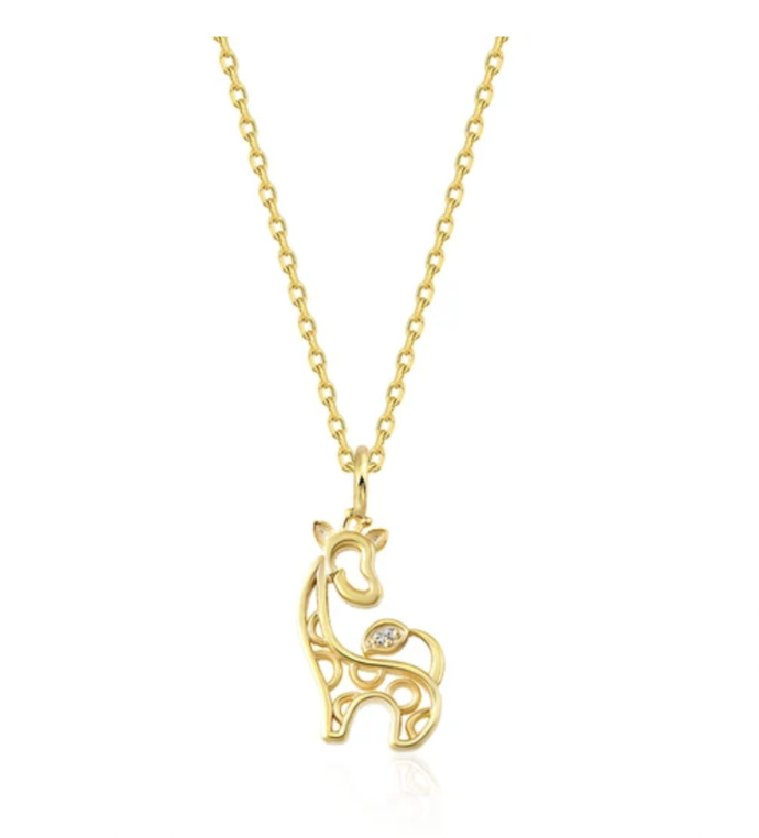 Which of this giraffe necklaces looks prettier?