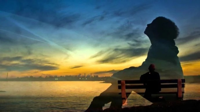 ♫ Lonely / Im Mr. Lonely / I have nobody / For my own ♫