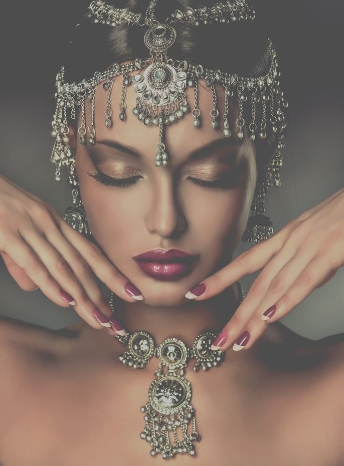 Why are Indian women stereotyped as ugly?