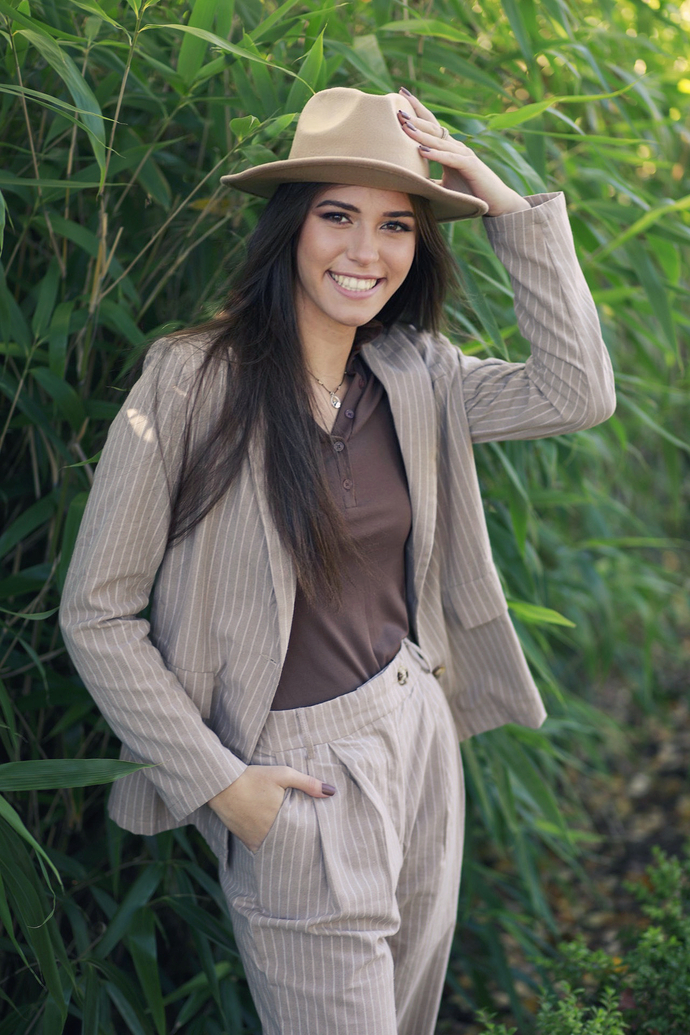I took my sisters Sr Photos, what do you think?