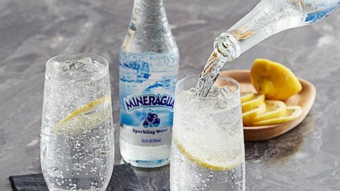 Do you like sparkling water 💦 💧?
