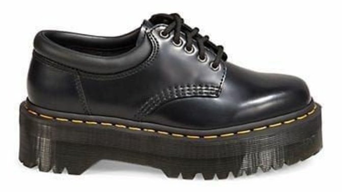 How can I gain the confidence to wear heels?