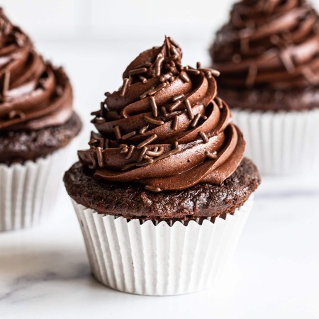For the people who enjoys baking, which delicious treat would you prefer to make?
