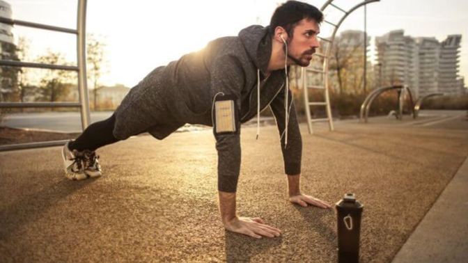 Are you more physically active during the day or the night?