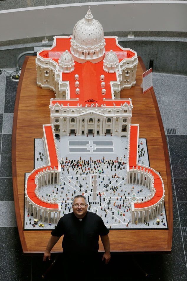 Which of these 7 massive pieced LEGO MOC builds is your favorite?