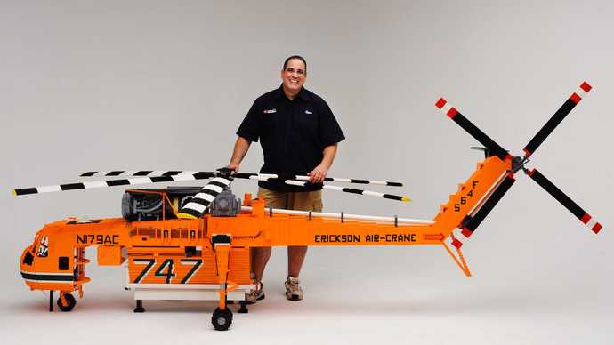 Which of these 7 massive pieced LEGO MOC builds is your favorite?