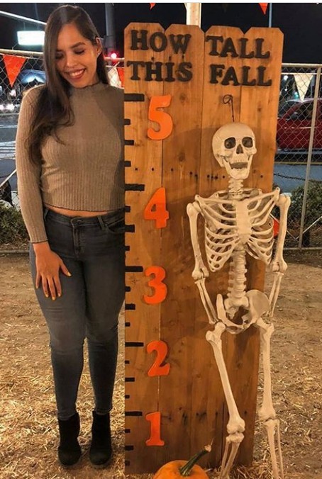 Girls, if you were/are tall, would you rather have a guy your same height, or a guy significantly taller?