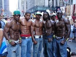 1) Muscular (mesomorph)