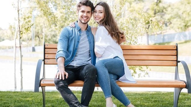 How do I know if she likes me as JUST A FRIEND, or BOYFRIEND material?