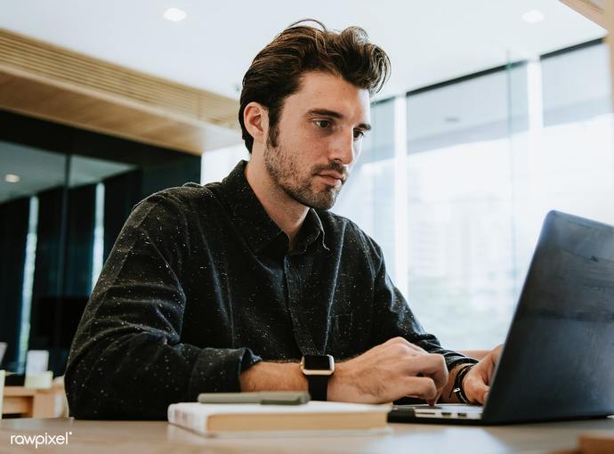 Girls, Do you think indoors type guys are less attractive then the outdoorsy types? Would it make you decide against dating him?