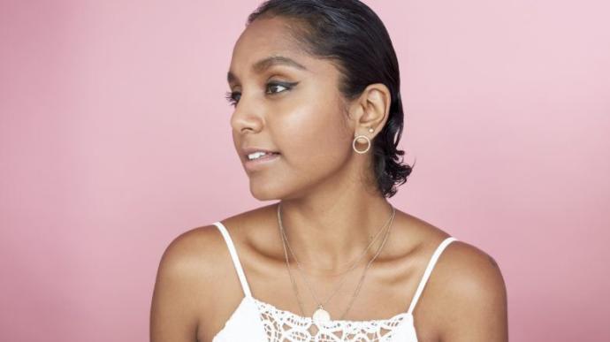It looks exactly like this, texture/length/style