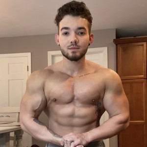 Girls, I wonder would you date this bodybuilder, Alex Tilinca?