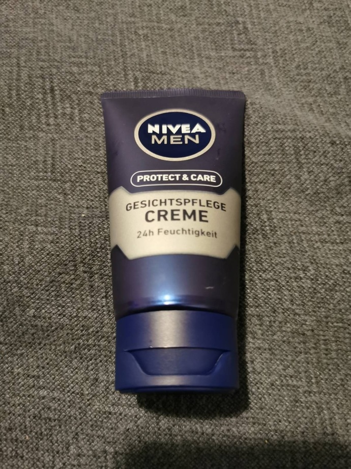 Do you put on perfume before bed?