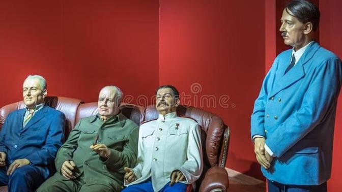 In a room with these four political leaders, how would you manifest? What would you do or say?