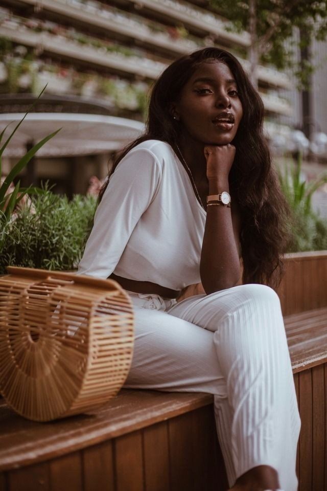 Guys, do you like it when a girl makes the first move?