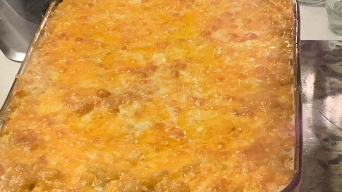 Happy Thanksgiving everyone :) how does my Mac and Cheese look?