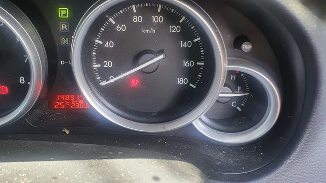 Car experts, how do I fix this problem?