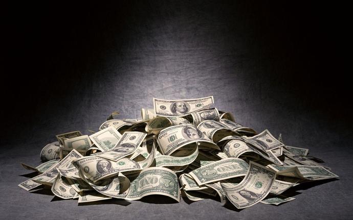 What if one day you woke up with the choice of your soul mate or 1billion dollars. Which one would you choose?