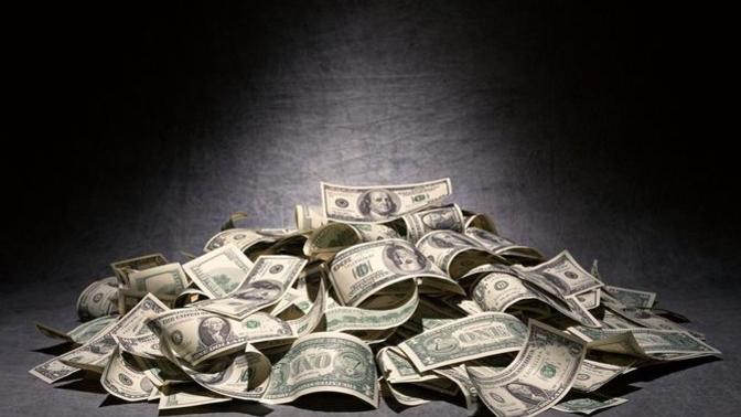 What if one day you woke up with the choice of your soul mate or 1billion dollars. Which one would you choose?