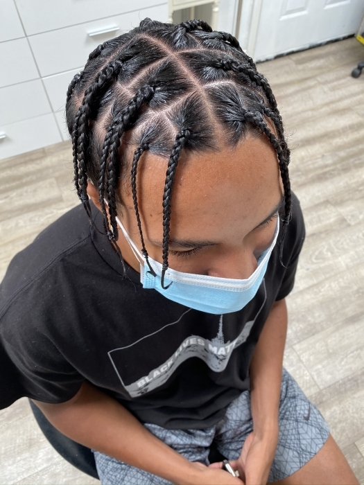 What style hair do you girls like on men?