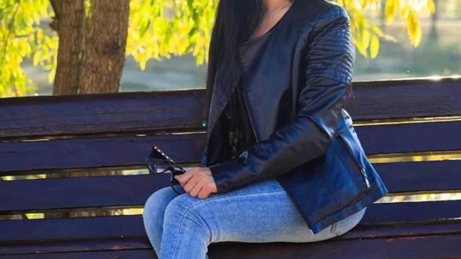 How beautiful is she and rate out of 10?
