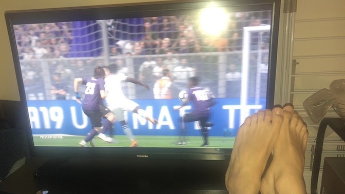 Girls, would you leave a guy who watches too much soccer?