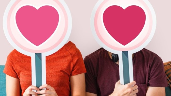 Does dating have universal rule?