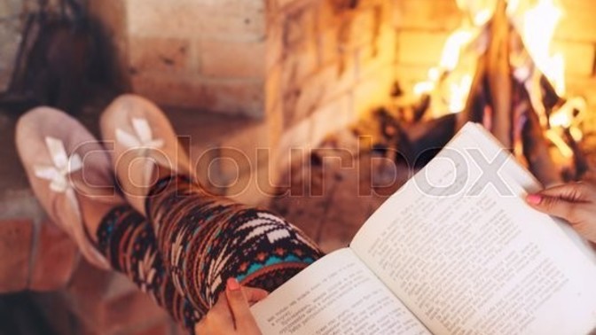 I plan to make a trip to the bookstore this weekend. What books are you reading right now? Anyone here have a kindle? Would you recommend a kindle?