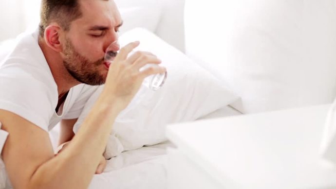 What’s worse: waking up soaked and sweaty or hot blooded and dehydrated?