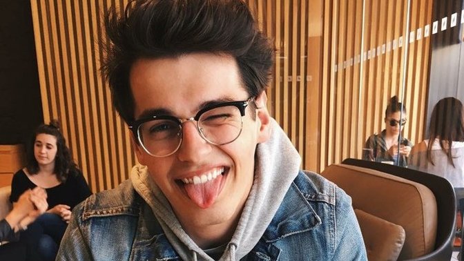 Would you rather date a cute guy or hot guy?