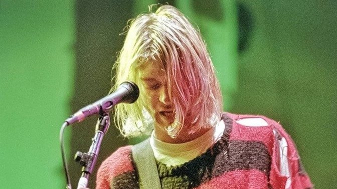 Should I ditch my grunge like hair & beard style?