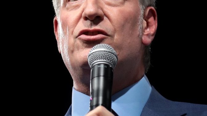 Is Bill De Baslio probably the worst mayor in U. S. history?