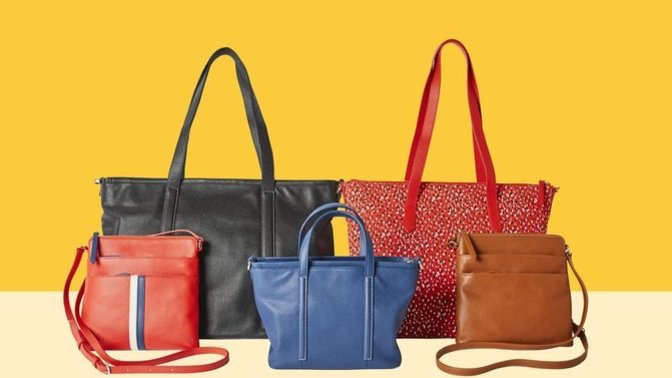 Girls, how many handbags do you have?