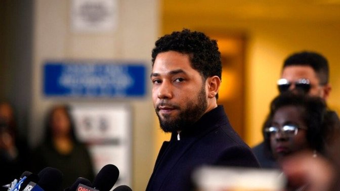 So Jooocy Smooollet is guilty on 5 out 6 counts of reporting a fake hate crime. How much prison time should he get?