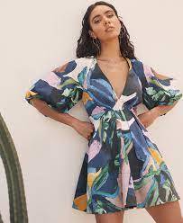 Do you think this dress is ugly? It is for a Christmas party?