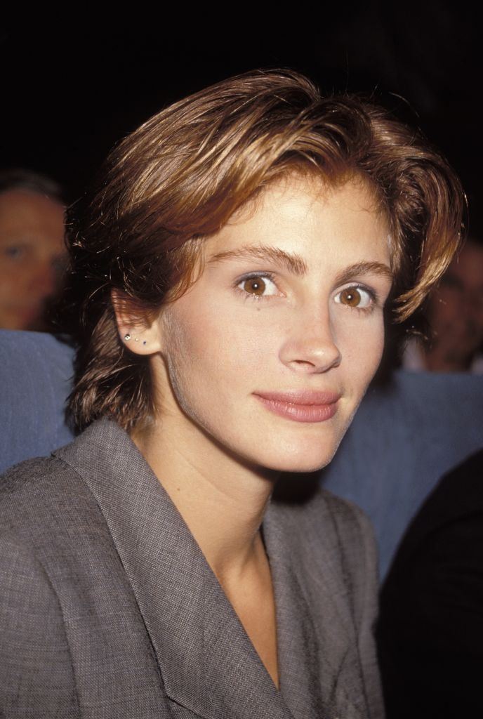 Does Julia Roberts fit this description?