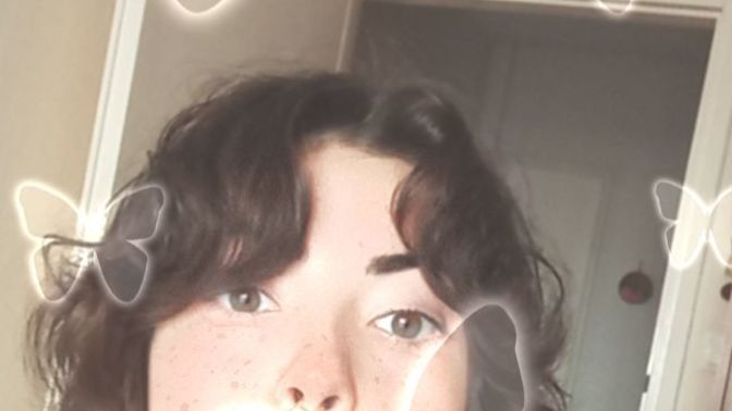 Is this a wolfcut or is it something else that looks like it?
