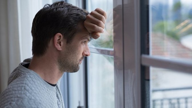 Do you think and care about your serious girlfriends/boyfriends past relationships (love/sex)?