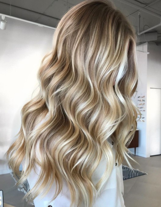 Light hair or dark hair (additional: brown, blue, green or hazel eyes)?