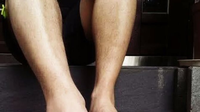 Hairy legs when wearing shorts and flip-flops or shaved?