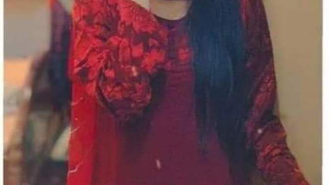 What gift 🎁 should I give to her?