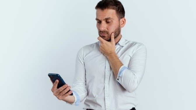 How long should you wait before asking for a second date?