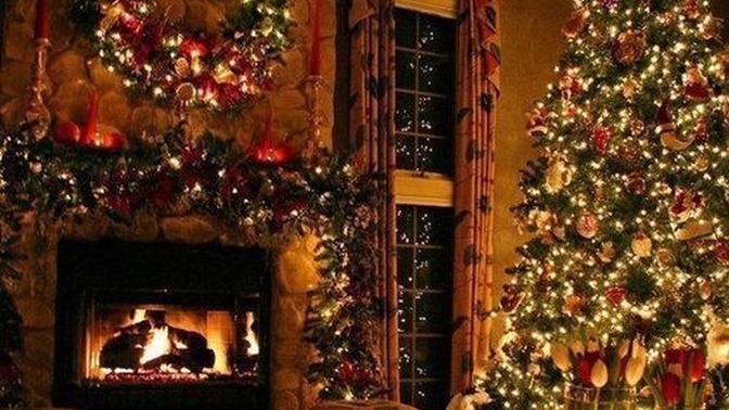 Do you love/like Christmas 🎄, and everything that involves Christmas like Carol singing, decorating Christmas lights etc?