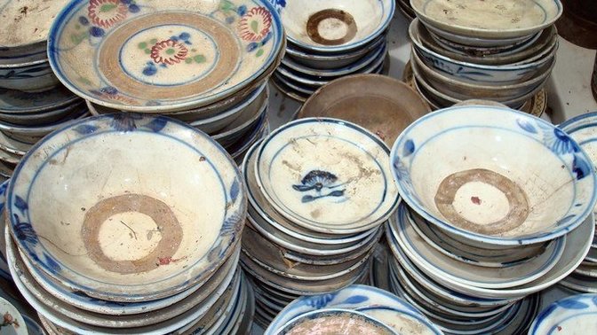 What is the secret to washing dishes?