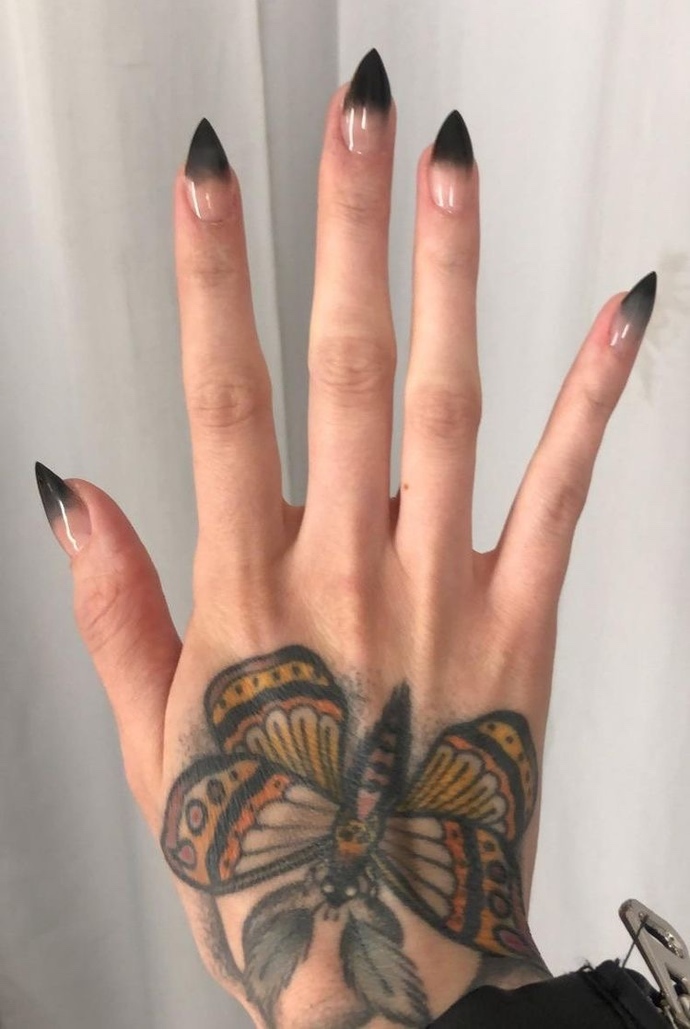 Which nail shape is your favorite?