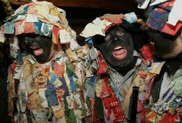 Should morris dancers be allowed to black up?