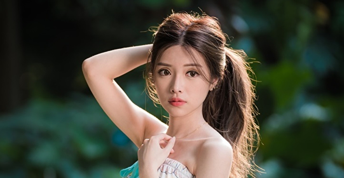 Is it racist to refer to someone from Asia as an Oriental rather than Asian?