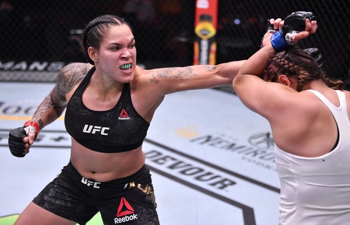 UFC MMA: Is there anyone else that thinks that a certain recent UFC fight could have been rigged?